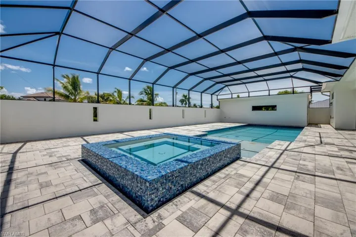 3517 Sw 6th Ter, Cape Coral, Florida 33991