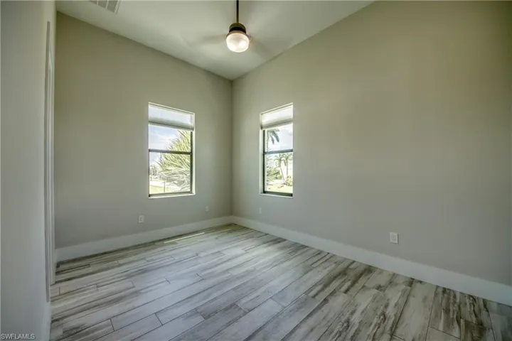 3517 Sw 6th Ter, Cape Coral, Florida 33991