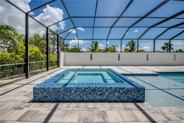 3517 Sw 6th Ter, Cape Coral, Florida 33991