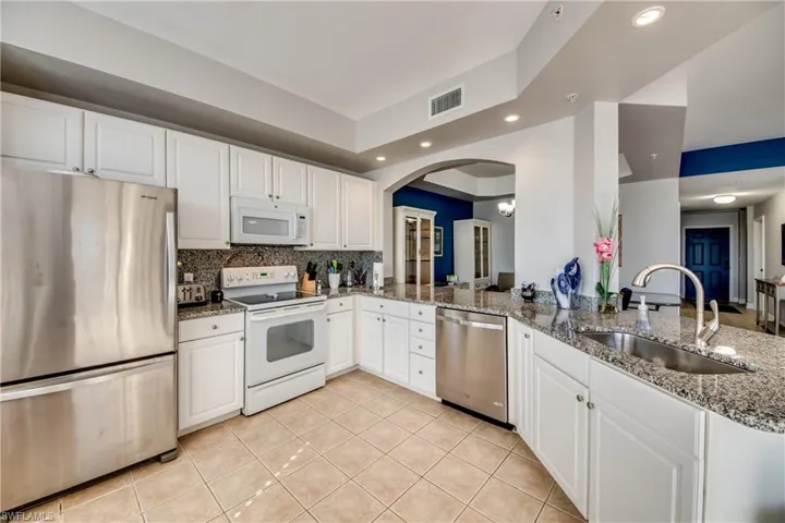10720 Ravenna Way 302, Fort Myers, Florida 33913