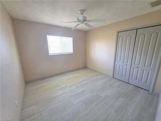 4614 Sw 9th Pl, Cape Coral, Florida 33914