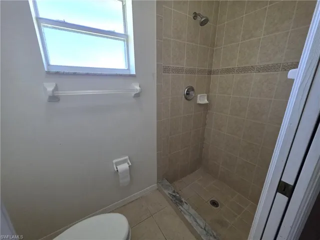 4614 Sw 9th Pl, Cape Coral, Florida 33914