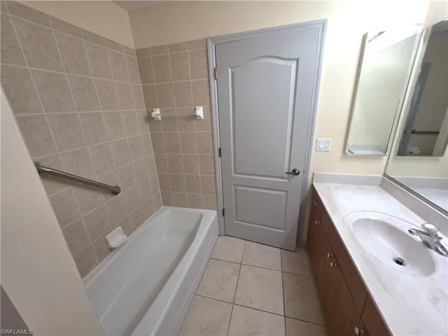 4614 Sw 9th Pl, Cape Coral, Florida 33914