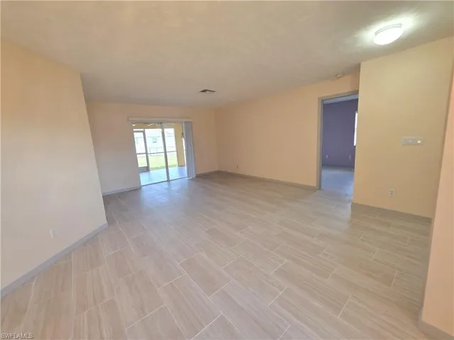 4614 Sw 9th Pl, Cape Coral, Florida 33914