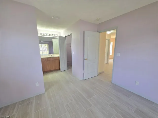 4614 Sw 9th Pl, Cape Coral, Florida 33914