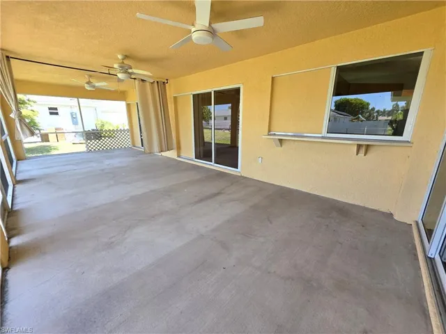 4614 Sw 9th Pl, Cape Coral, Florida 33914