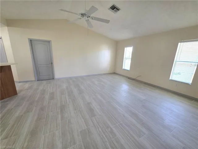 4614 Sw 9th Pl, Cape Coral, Florida 33914