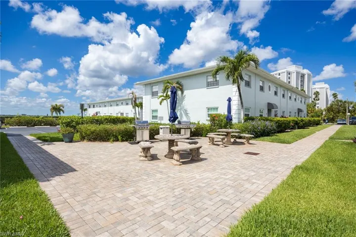 3344 N Key  DR, North Fort Myers, FL 33903