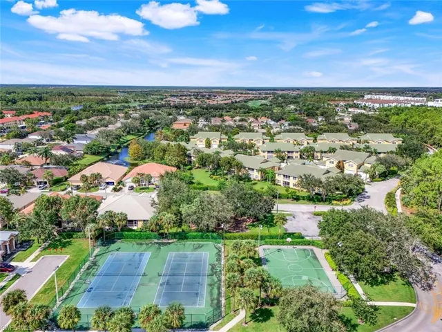 8395  Big Acorn  CIR, Naples, FL 34119