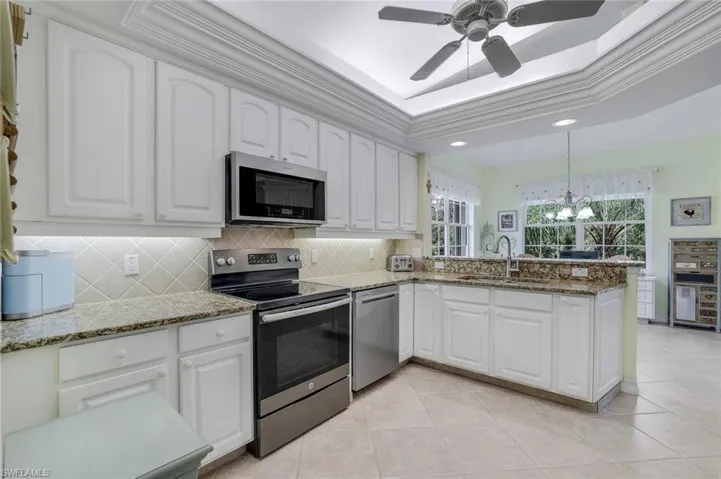 8395  Big Acorn  CIR, Naples, FL 34119