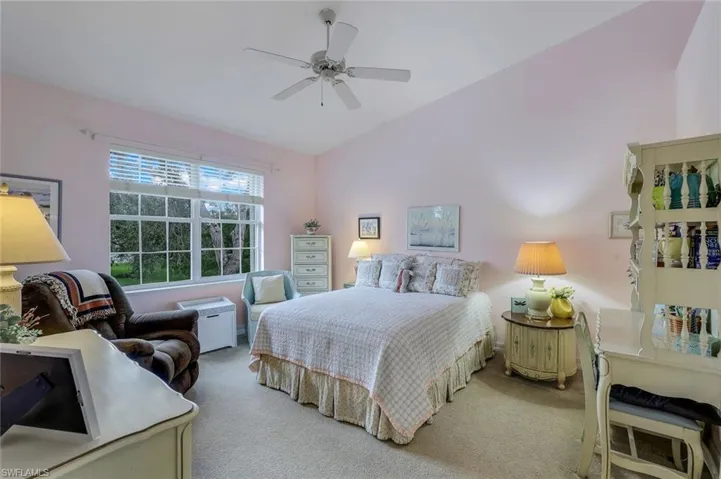 8395  Big Acorn  CIR, Naples, FL 34119