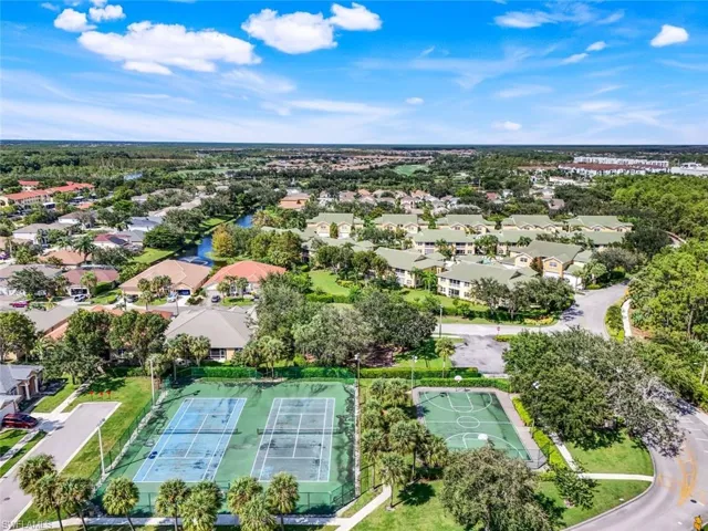 8395  Big Acorn  CIR, Naples, FL 34119