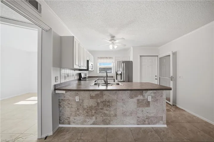 26485 Rampart Blvd D4, Punta Gorda, Florida 33983