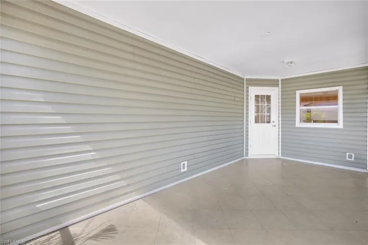 8440  Pennsylvania  BLVD, Fort Myers, FL 33967