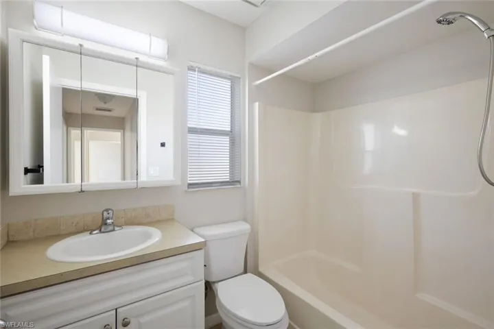 8440  Pennsylvania  BLVD, Fort Myers, FL 33967