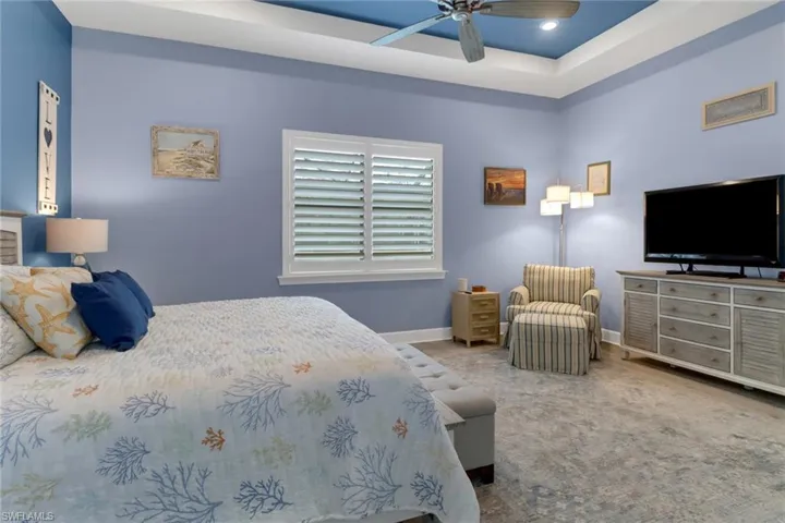 Bedroom with ceiling fan