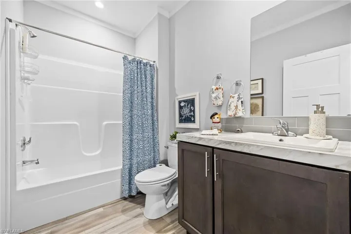 75 Sanders Ct, North Fort Myers, Florida 33903