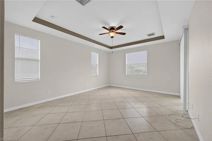 2714 Nw 1st Pl, Cape Coral, Florida 33993