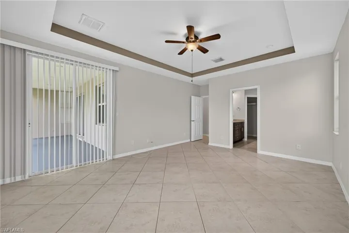 2714 Nw 1st Pl, Cape Coral, Florida 33993