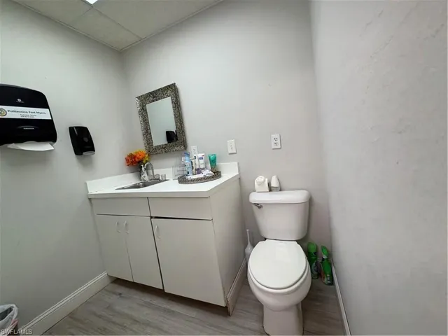 3900 Broadway, Fort Myers, Florida 33901