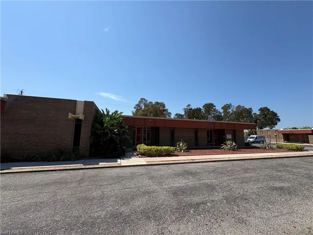 3900 Broadway, Fort Myers, Florida 33901