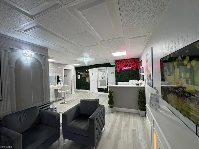 3900 Broadway, Fort Myers, Florida 33901