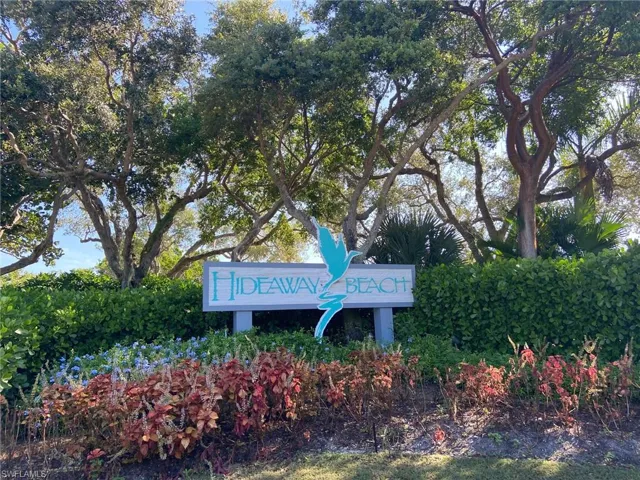 Welcome to Hideaway Beach
