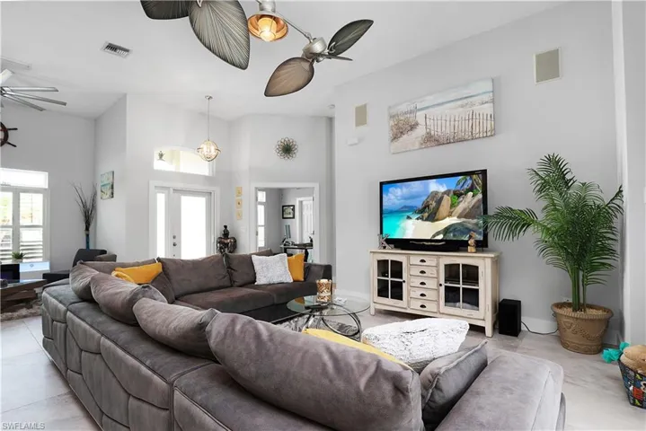 8644  Southwind Bay  CIR, Fort Myers, FL 33908