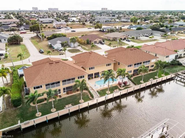 Drone / aerial view of back