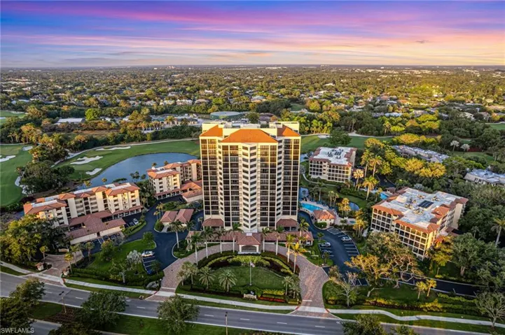 6000  Pelican Bay  BLVD, Naples, FL 34108