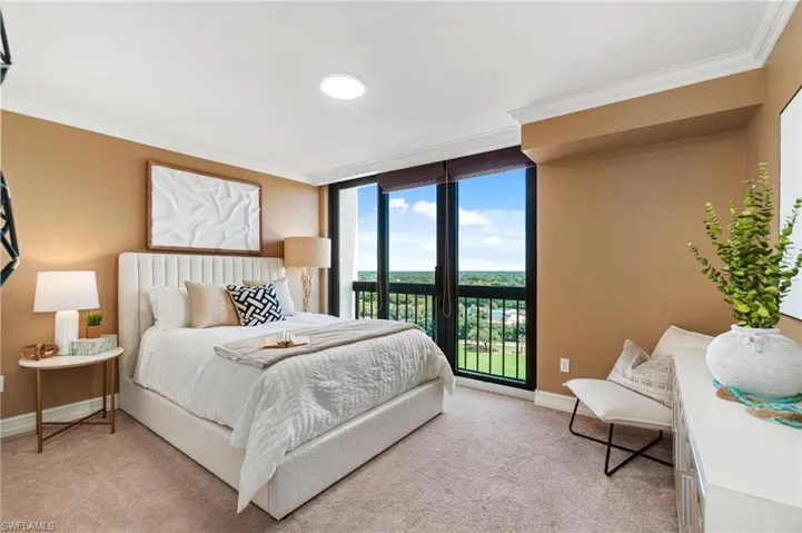 6000  Pelican Bay  BLVD, Naples, FL 34108