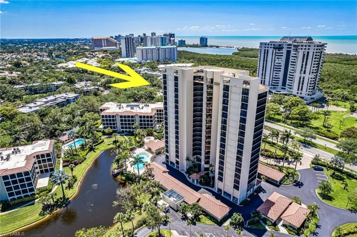 6000  Pelican Bay  BLVD, Naples, FL 34108