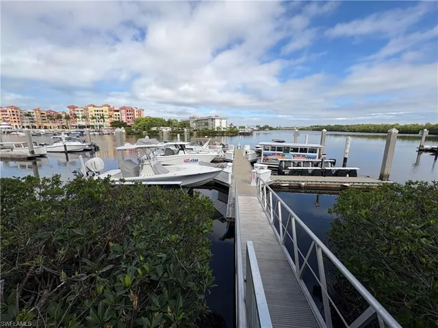 1345  5th S AVE, Naples, FL 34102