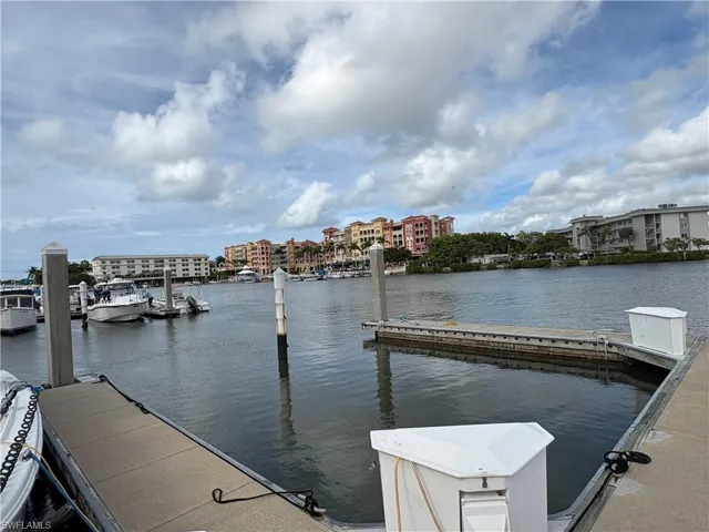 1345  5th S AVE, Naples, FL 34102