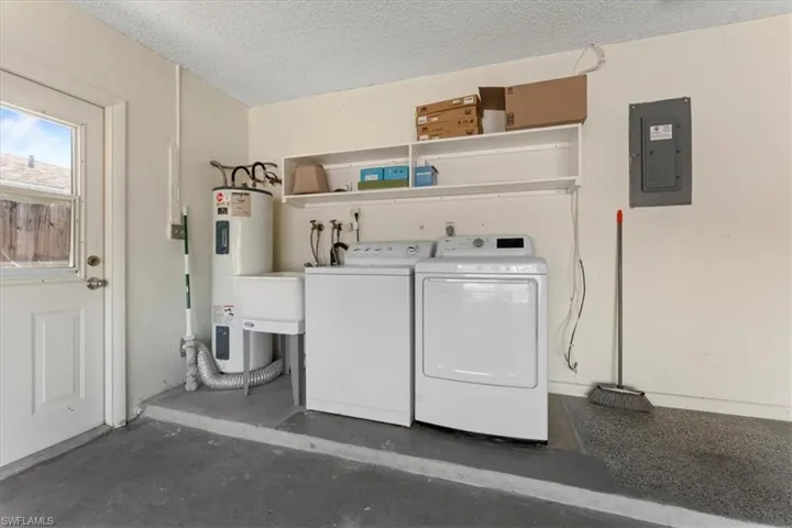 2250 Poinciana St, Naples, Florida 34105