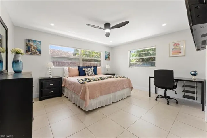 2250 Poinciana St, Naples, Florida 34105
