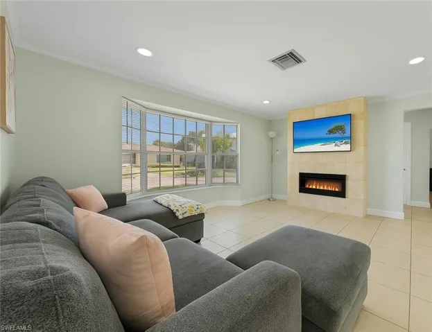 2250 Poinciana St, Naples, Florida 34105