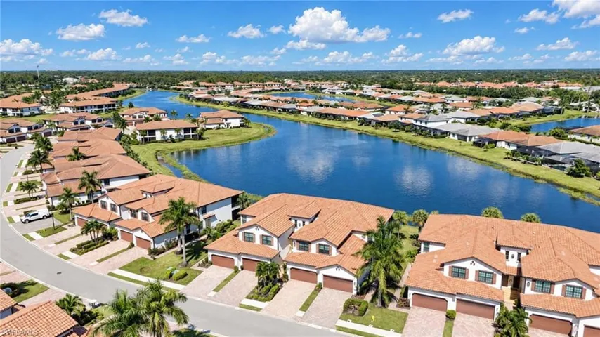 12036 Hawthorn Lake Dr 202, Fort Myers, Florida 33913