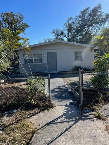 2640 Saint Charles St, Fort Myers, Florida 33916