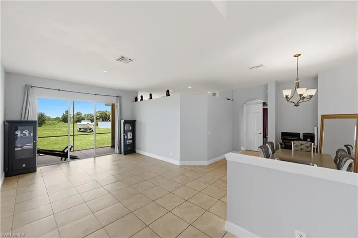2930 35th Ave Ne, Naples, Florida 34120