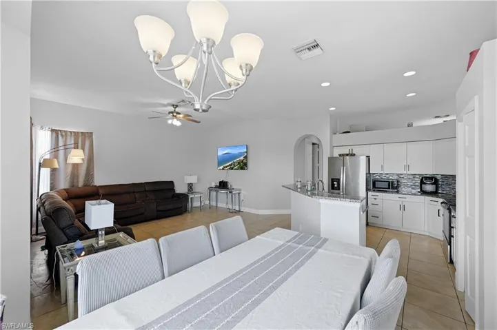 2930 35th Ave Ne, Naples, Florida 34120