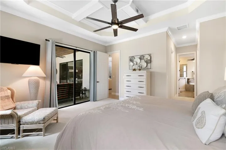 28657 Newtown Ct, Bonita Springs, Florida 34135