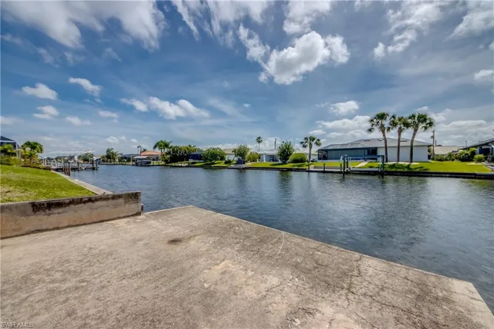 4327 SW 2nd  AVE, Cape Coral, FL 33914