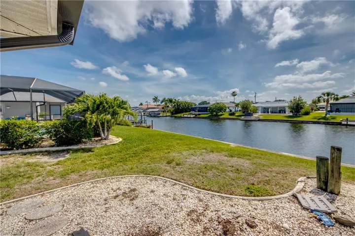 4327 SW 2nd  AVE, Cape Coral, FL 33914
