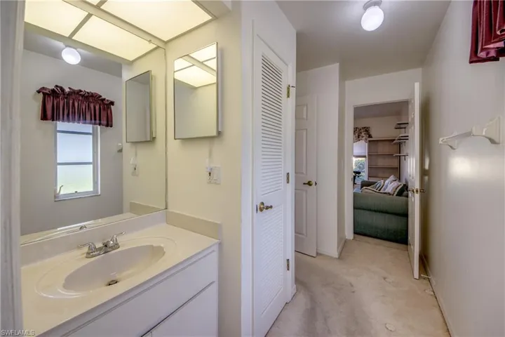 4327 SW 2nd  AVE, Cape Coral, FL 33914