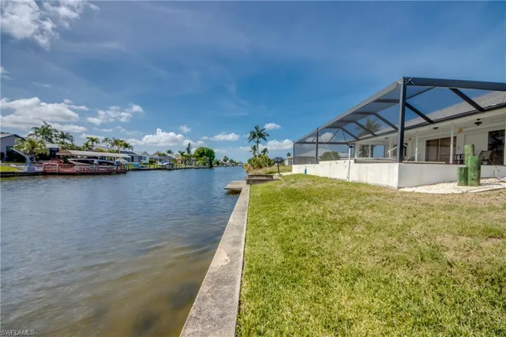 4327 SW 2nd  AVE, Cape Coral, FL 33914