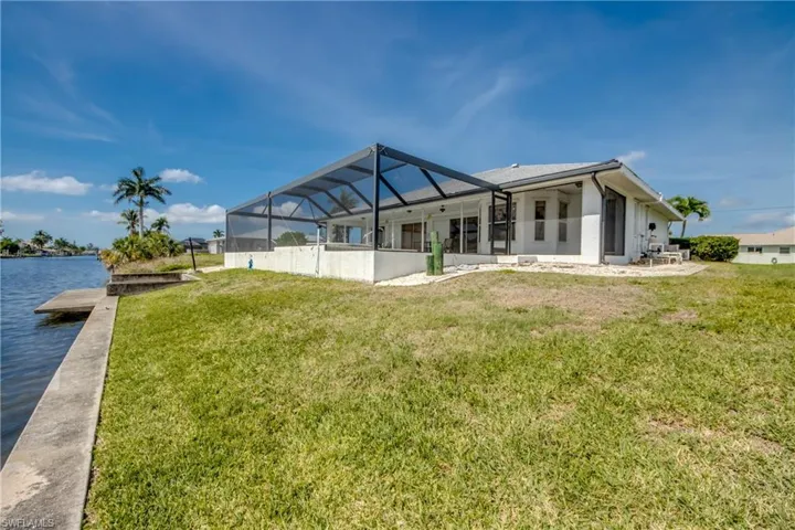 4327 SW 2nd  AVE, Cape Coral, FL 33914