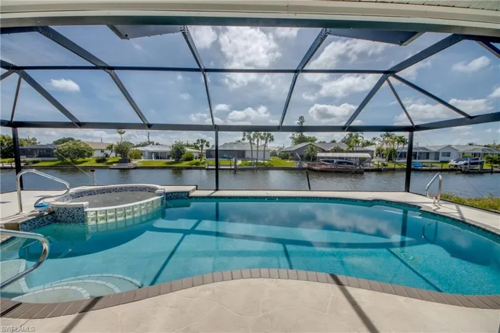 4327 SW 2nd  AVE, Cape Coral, FL 33914
