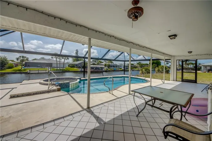 4327 SW 2nd  AVE, Cape Coral, FL 33914