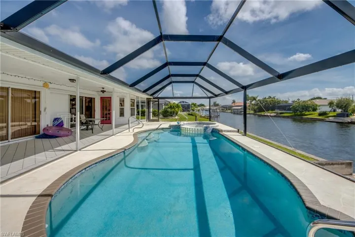 4327 SW 2nd  AVE, Cape Coral, FL 33914